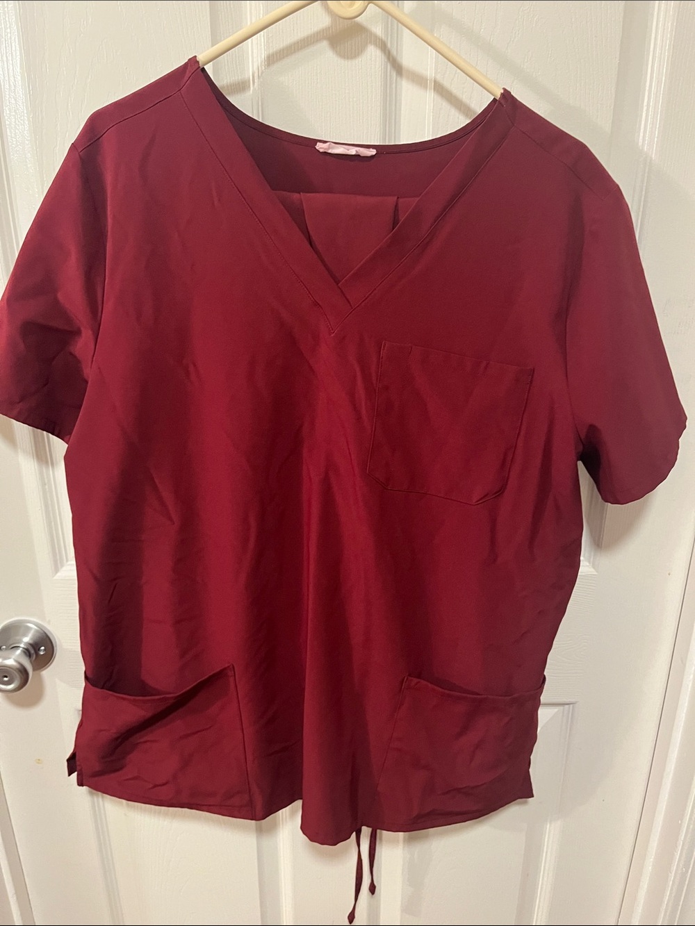 Classic V-Neck scrub set in Wine